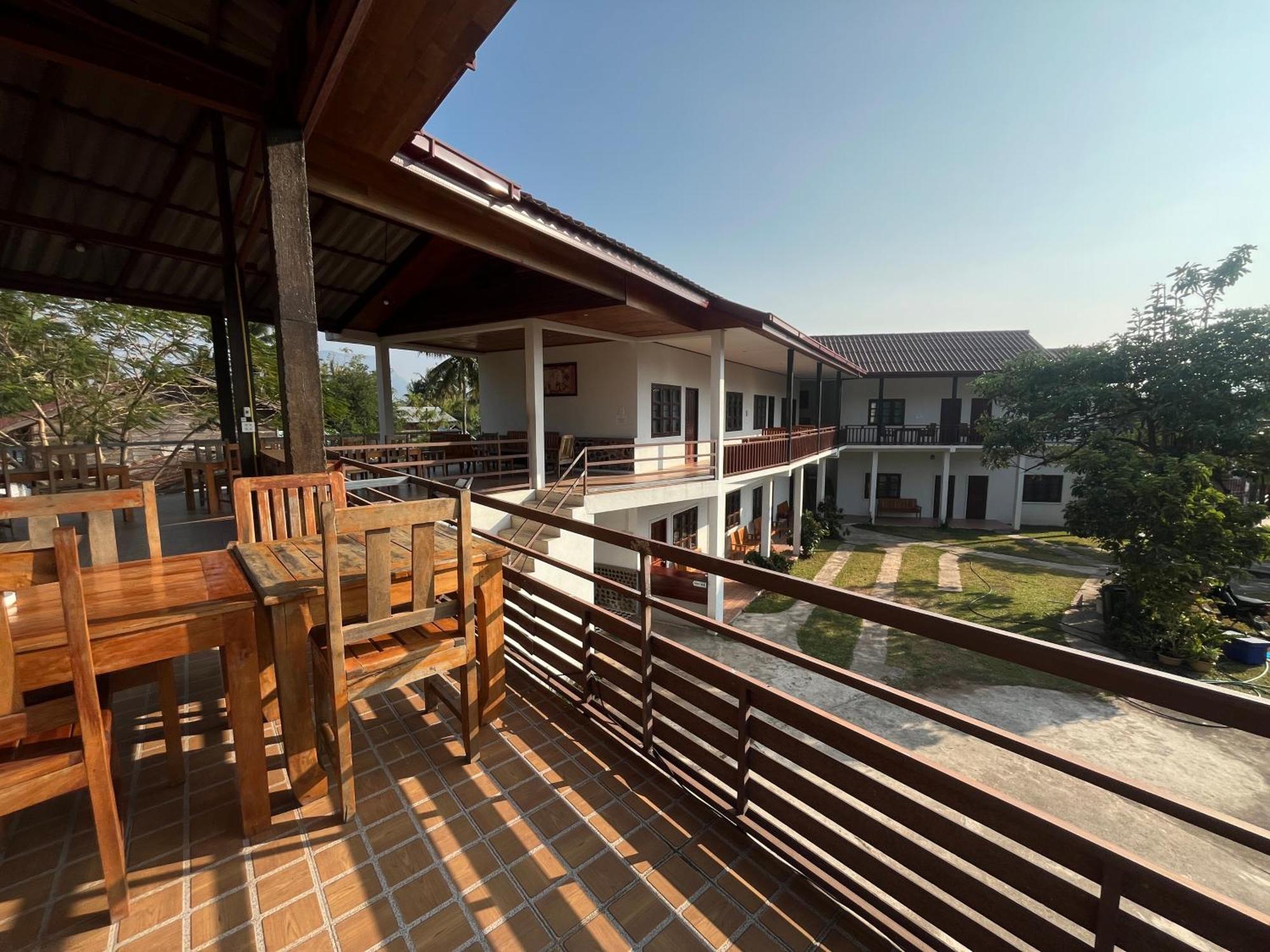 Sanhak Guesthouse 1 Ban Nahin-Nai Buitenkant foto
