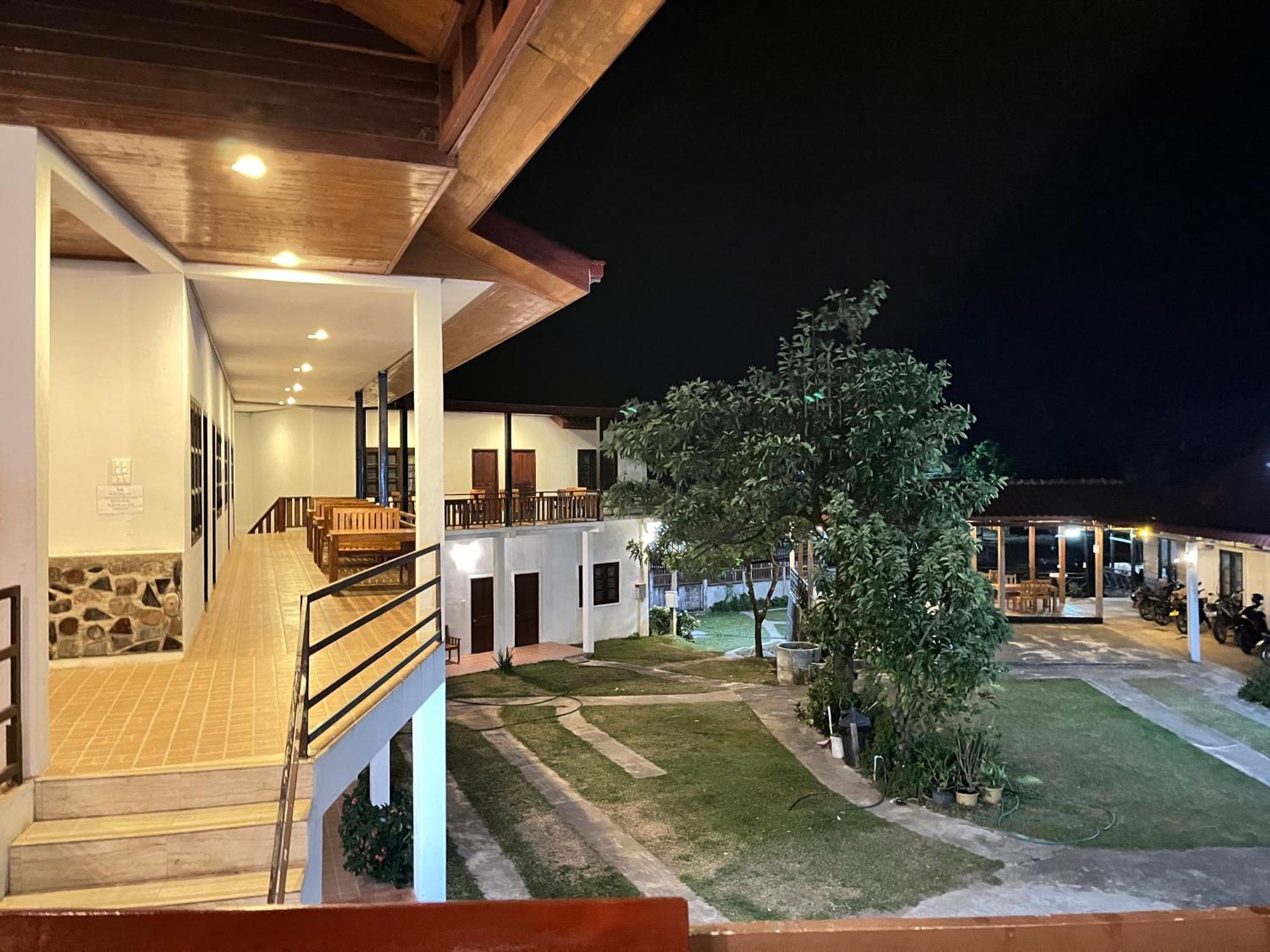 Sanhak Guesthouse 1 Ban Nahin-Nai Buitenkant foto
